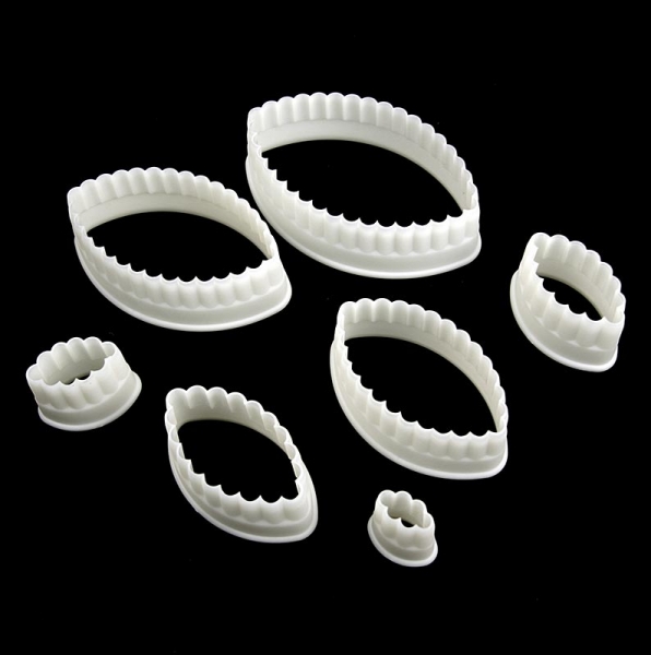 deBUYER Ausstecher, Schiff gewellt, Kunststoff, ø 2/3,5/5/6,5/8/9,5/11cm, 7 tlg.