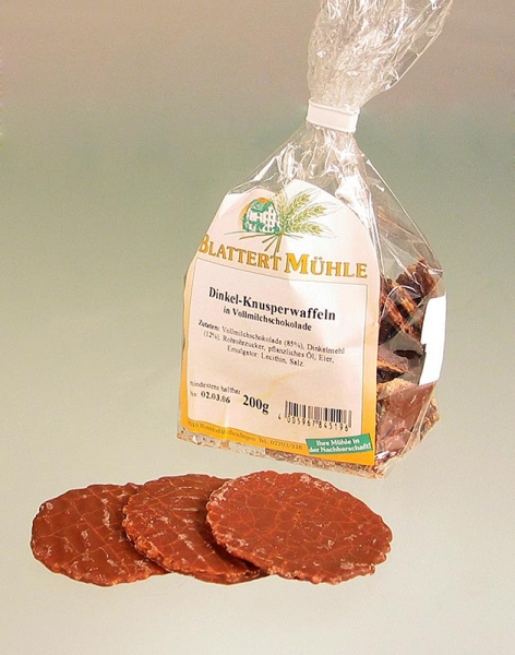 Vollmilch-Dinkelwaffel in Schokolade, Blattert Mühle, 200g